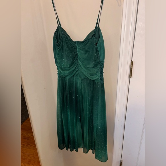 Cute little glitter emerald green dress - Picture 2 of 5